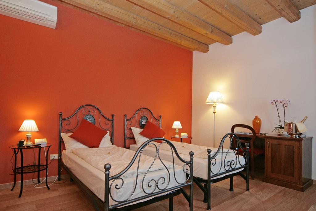 Locanda Al Ponte De Fero Jesolo Eksteriør bilde